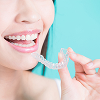 大人の矯正歯科